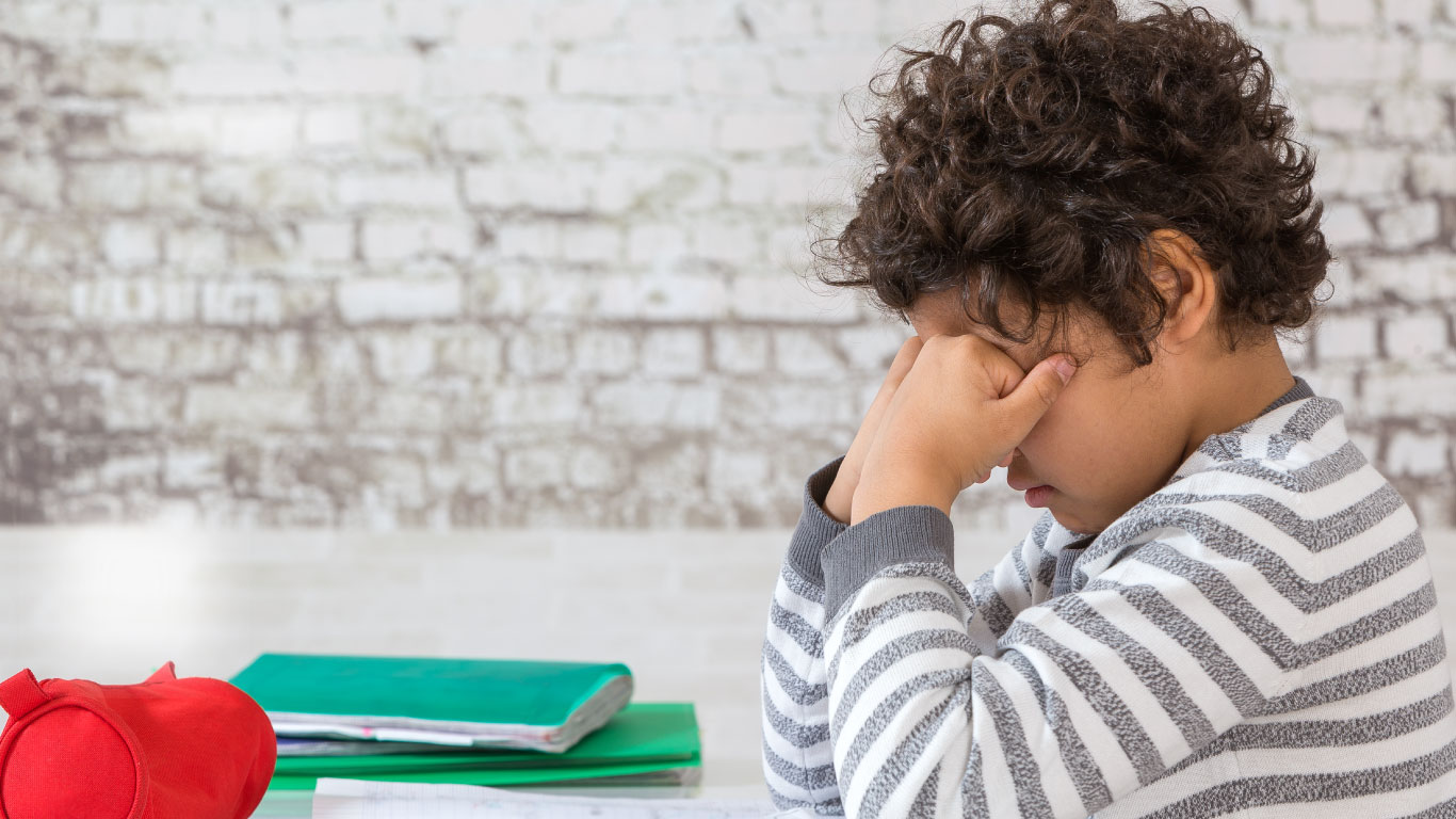 Sad child and logos Morocco portal launch